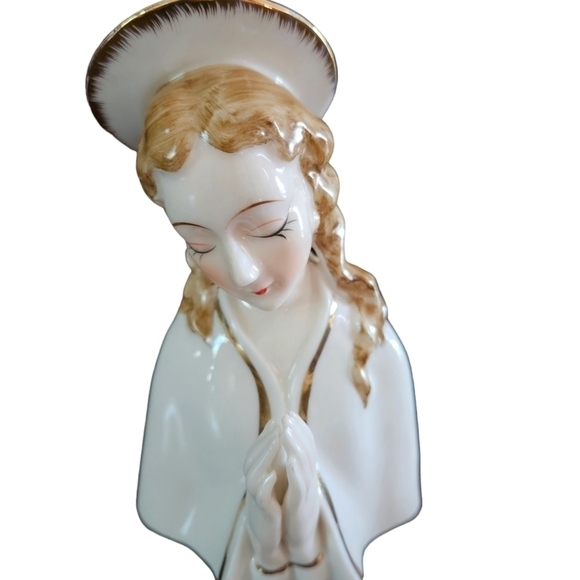 Vintage Norcrest praying, Madonna - Picture 12 of 12